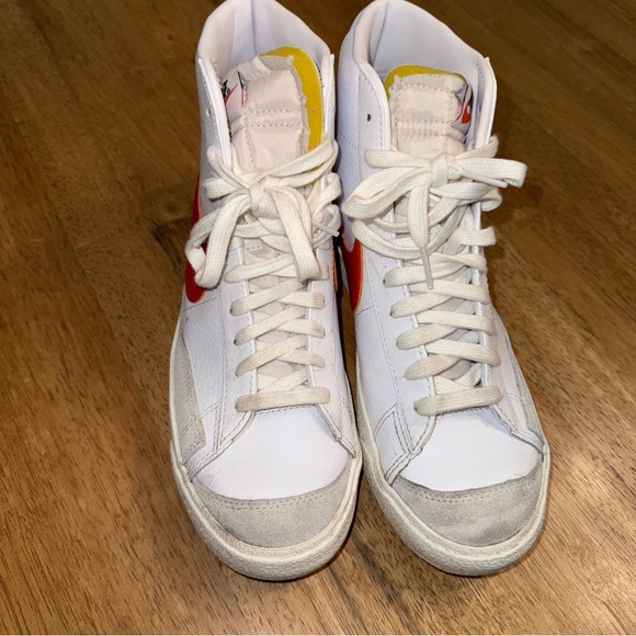 Nike Blazer Mid \'77‎ Shoes Mens Sz 8 (women’s 9.5) White Orange White BQ6806-110 main image 9